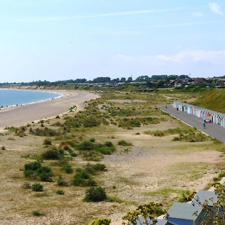 Beautiful 6 Berth Caravan By The Beach In Suffolk Ref 40076Nd Lowestoft Eksteriør billede