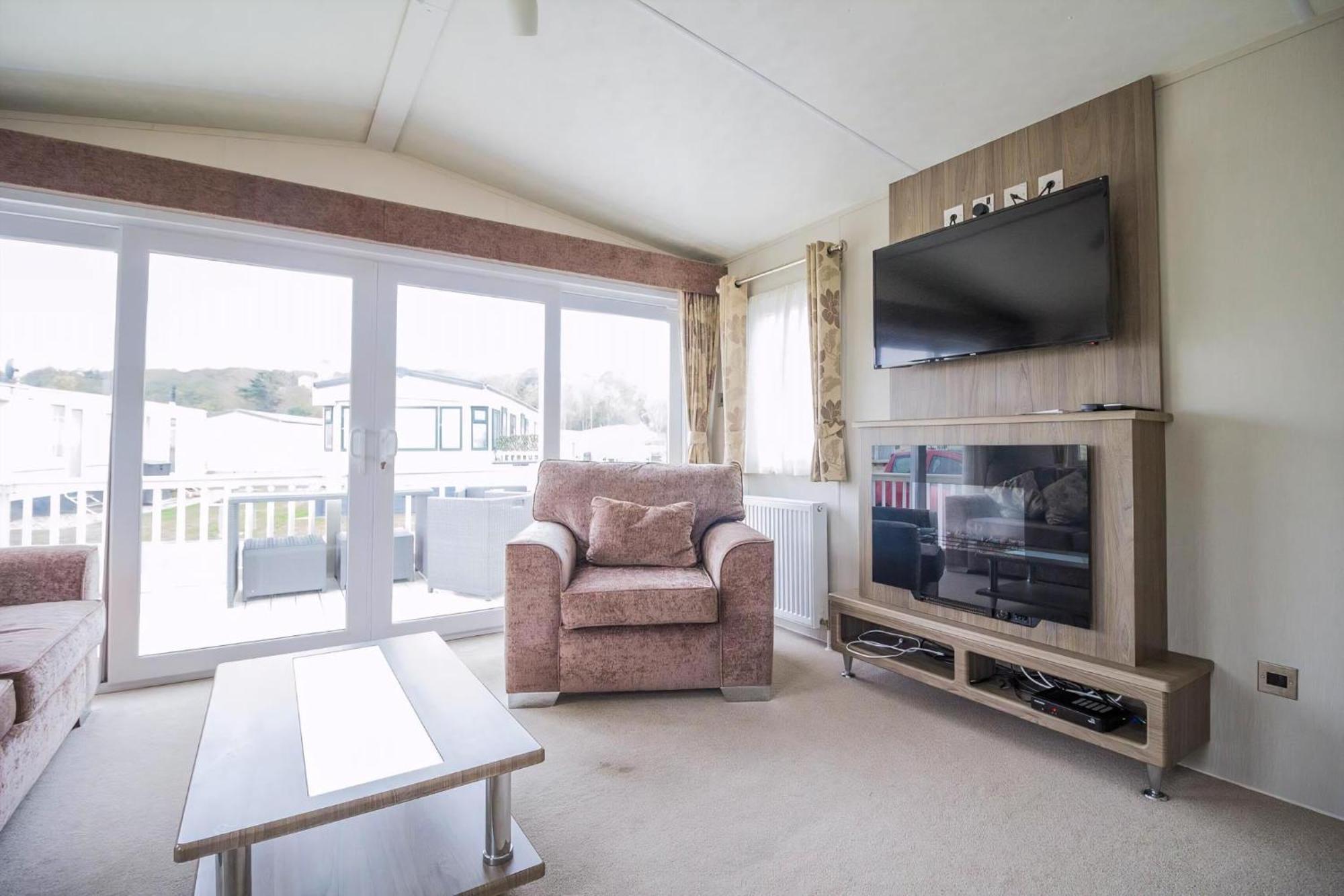 Beautiful 6 Berth Caravan By The Beach In Suffolk Ref 40076Nd Lowestoft Eksteriør billede